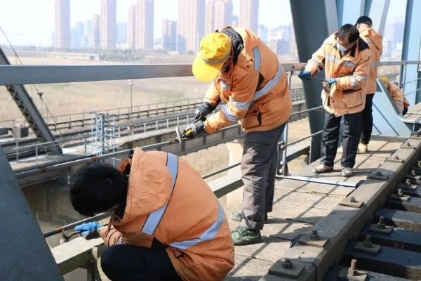 桥梁外观检测包含哪些内容?如何进行专业检查