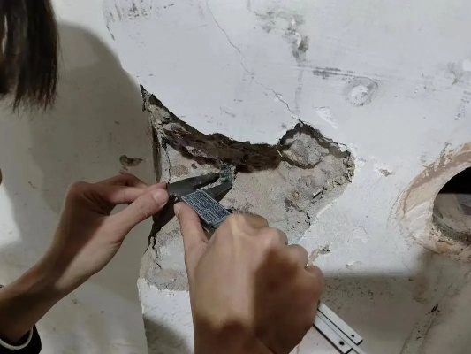  房屋泡水鉴定机构全方位解析：关键问题与权威指南