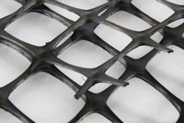  土工格栅检测标准全解读：如何确保工程质量与安全？