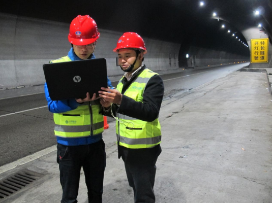  桥隧试验检测工程师是做什么的？详解桥梁与隧道安全检测的核心角色