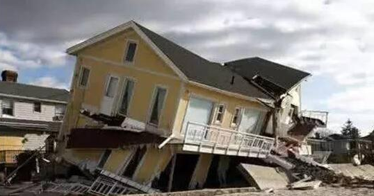 房屋地基问题会导致结构坍塌吗？地基失稳是建筑安全隐患的根源