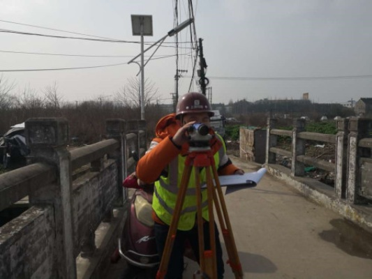  桥梁施工测量主要包括？