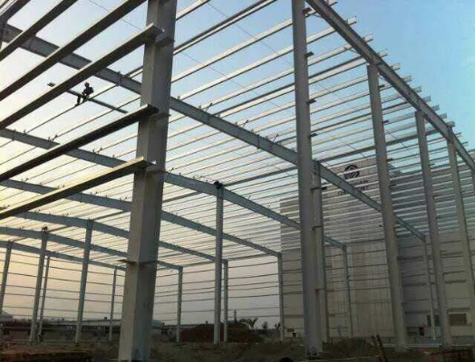  钢结构油漆厚度标准是多少？——从基础防腐到防火保护的完整指南