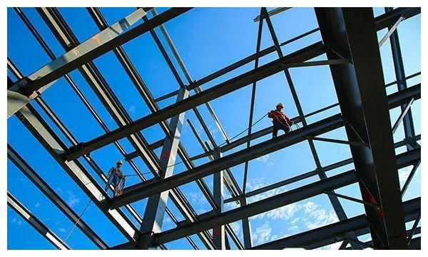 钢结构属于土建还是安装？解析其双重属性与行业定位