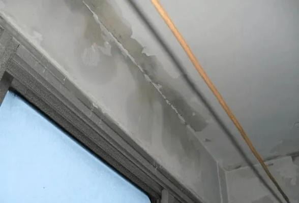 房屋漏水是谁的“锅”？专业鉴定师用五步法锁定渗漏元凶