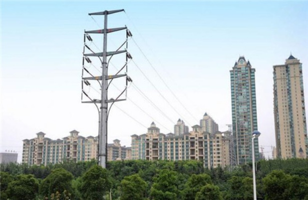 高压线应该离房屋多少米？——电压等级决定安全间距