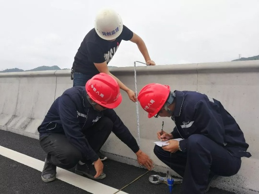 桥面平整度如何检测?从标准规范到智能技术应用全解析