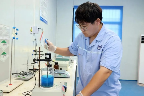  建筑材料检测试验室如何保障工程质量？从检测标准到技术实践的全面解析