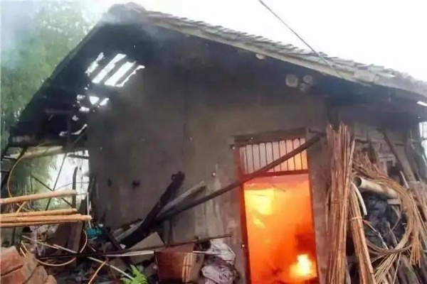  火灾后房屋属于危房吗？关键问题全解析