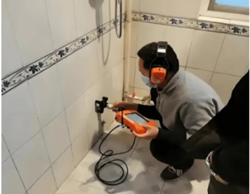 房屋漏水检测电话怎么找?专业人员24小时上门服务指南