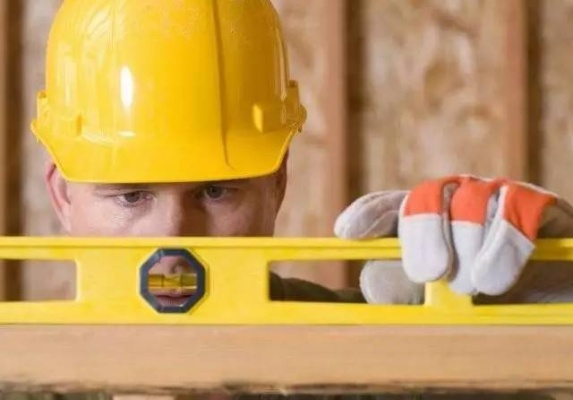  产品测试工程师：建筑安全的守门人还是质量控制的关键环？