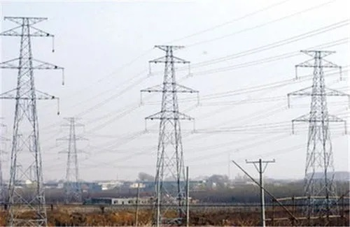  220千伏高压线与房屋安全距离是怎样的？安全距离应不少于15米