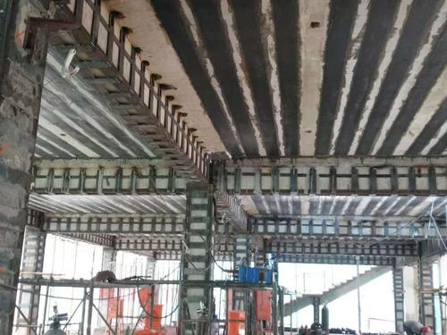 钢结构大梁如何加固？核心方法与实践指南