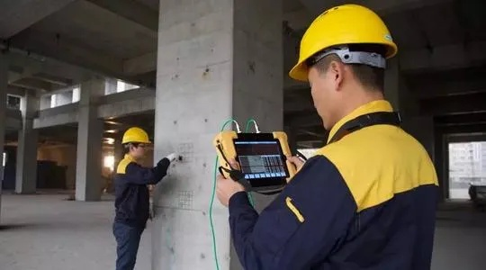  钢筋混凝土无损检测：如何精准探测内部隐患？全方位解析主流技术方法