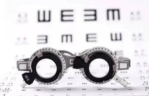  对检查视力的环境有什么要求？——检测环境的核心要素与实施规范